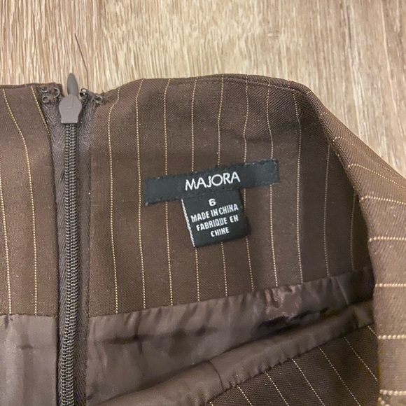 Brown Pinstripe Pencil Skirt size 6 - Picture 2 of 3